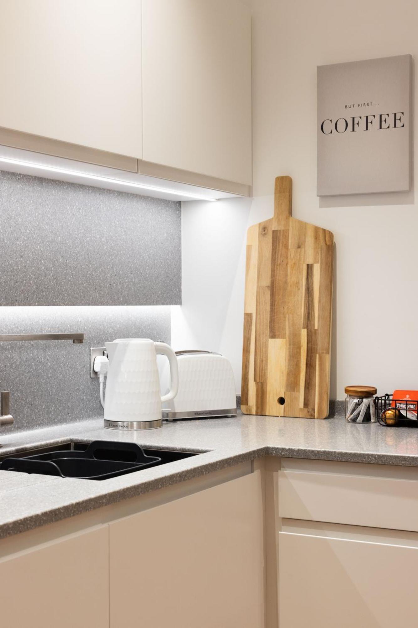 Springfield Thirteen Harrogate Ngoại thất bức ảnh
